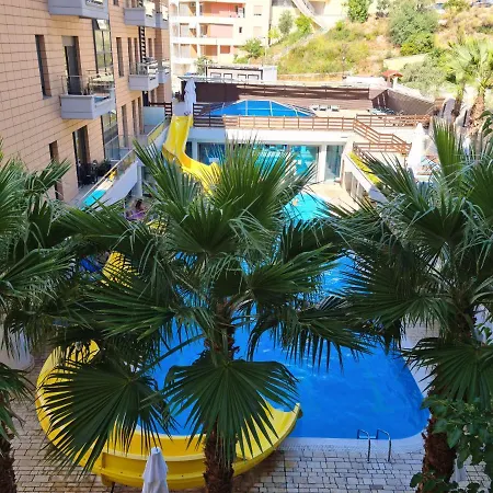 Black'N White Apartment Vlore Exterior photo